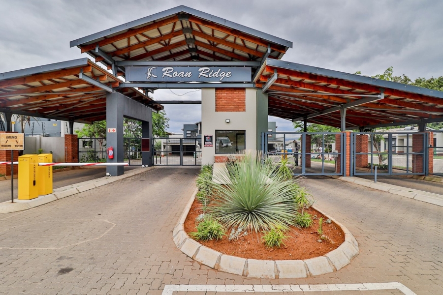 To Let 2 Bedroom Property for Rent in Waterkloof North West